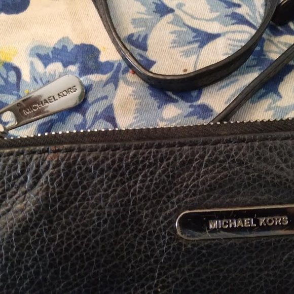 Purse - Picture 2 of 6